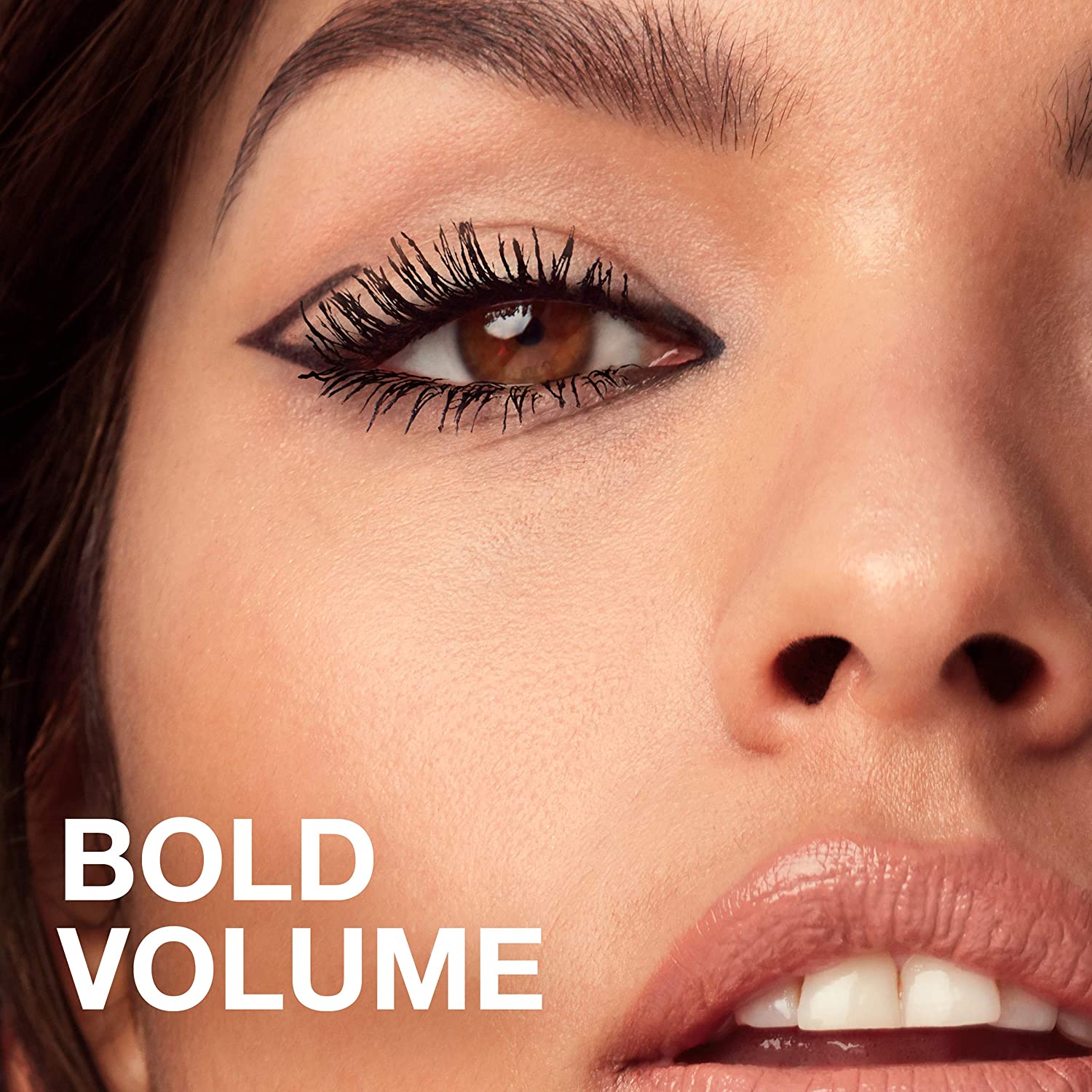 Maybelline Colossal Volum’ Express Mascara Black Pakistan- trendifypk