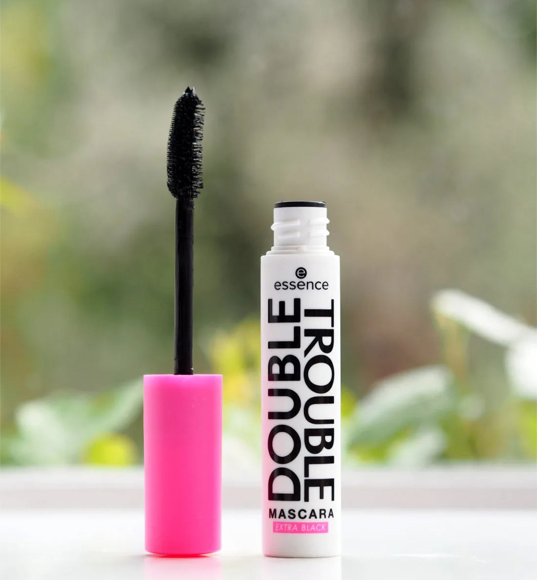 Essence Double Trouble Mascara Extra Black Pakistan-trendify.pk