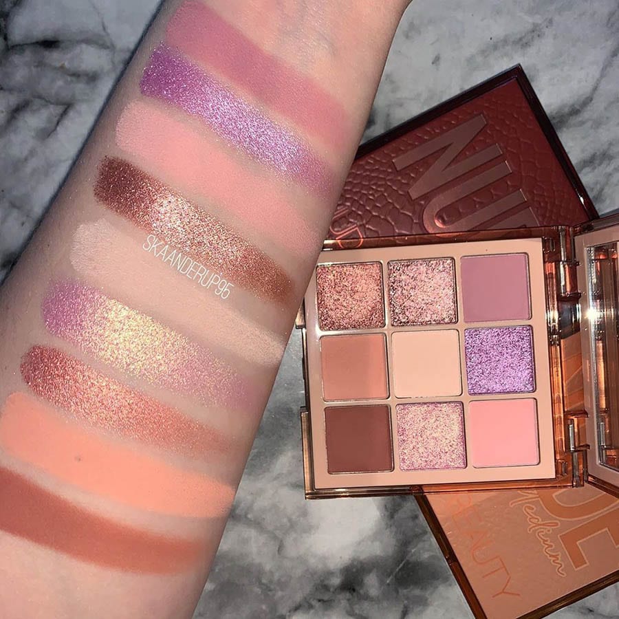 Huda Beauty Nude Light Mini Eyeshadow Palette Pakistan