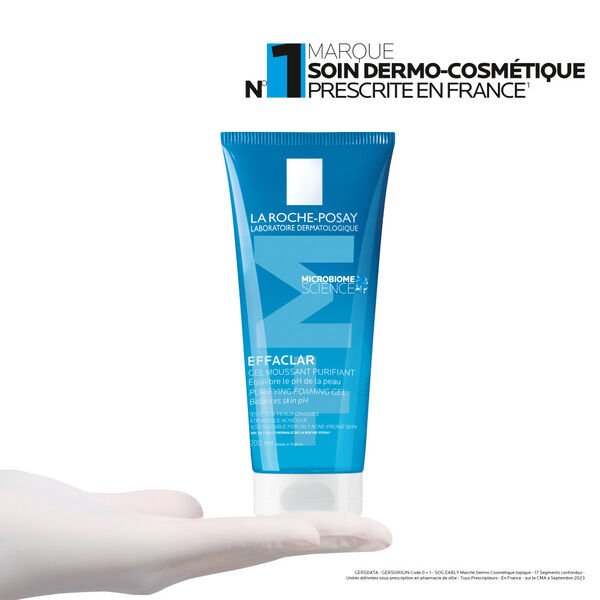 La Roche-Posay Effaclar Foaming Cleanser for Sensitive Skin Pakistan