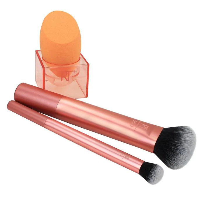 Real Techniques Ultimate Base Set Pakistan